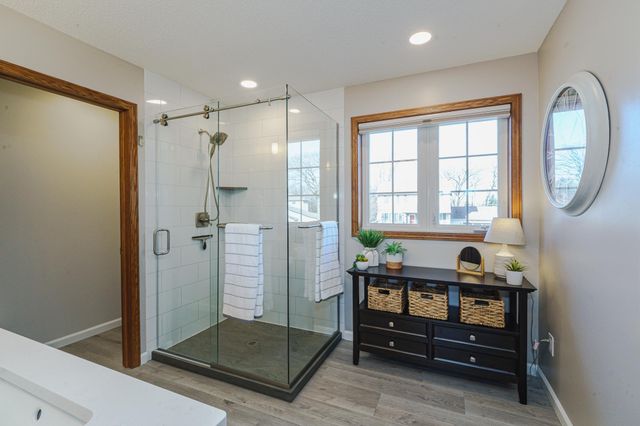 9125 Windsor Avenue, Savage, MN 55378