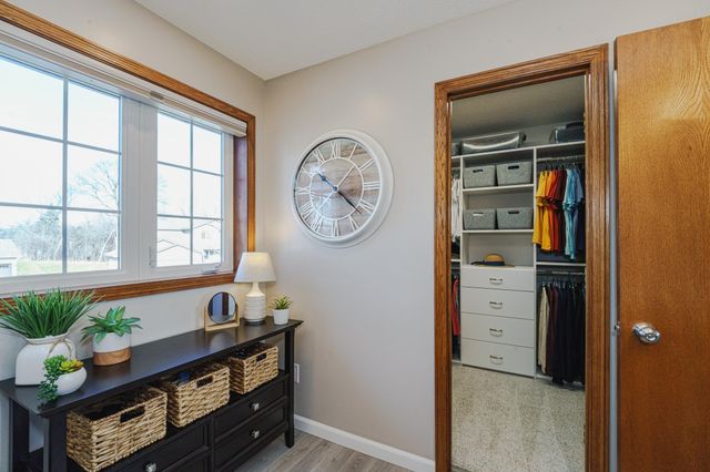 9125 Windsor Avenue, Savage, MN 55378