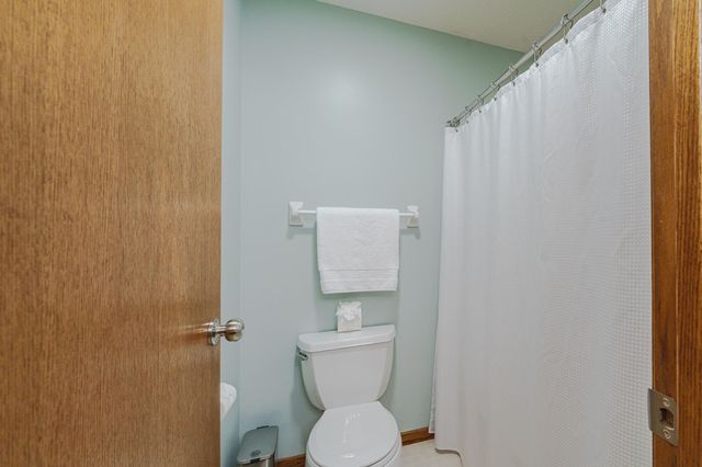 9125 Windsor Avenue, Savage, MN 55378