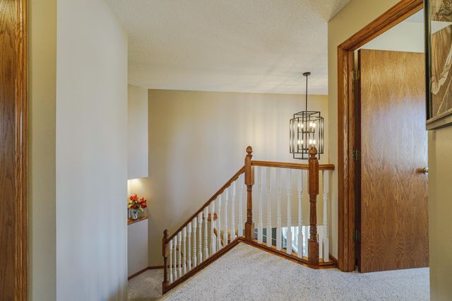 9125 Windsor Avenue, Savage, MN 55378