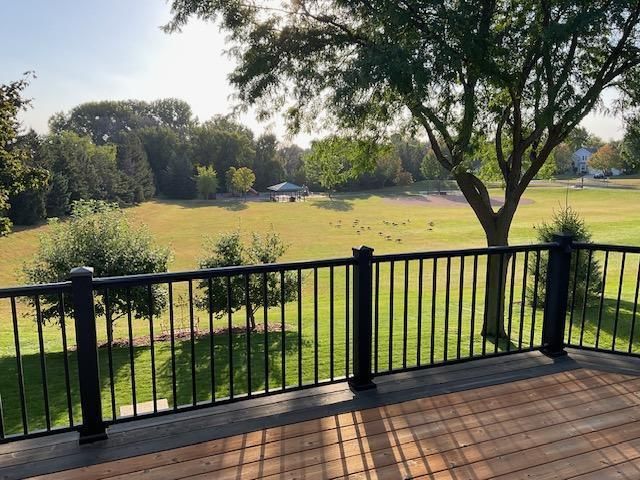 9125 Windsor Avenue, Savage, MN 55378