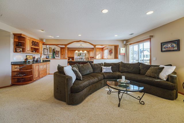 9125 Windsor Avenue, Savage, MN 55378