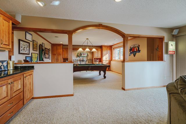 9125 Windsor Avenue, Savage, MN 55378