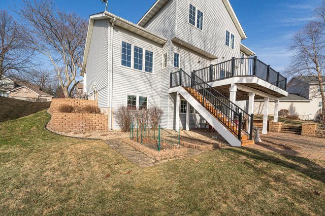 9125 Windsor Avenue, Savage, MN 55378