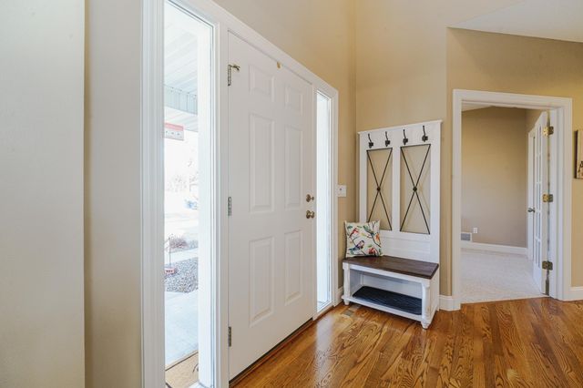 9125 Windsor Avenue, Savage, MN 55378