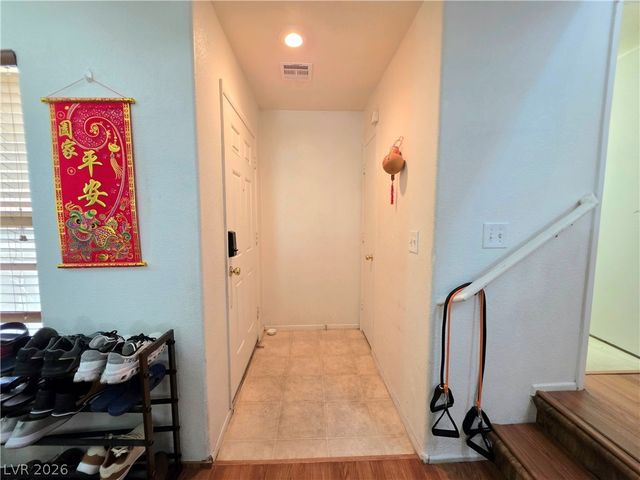 4937 Secret Rock Street, Las Vegas, NV 89122