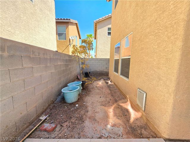 4937 Secret Rock Street, Las Vegas, NV 89122