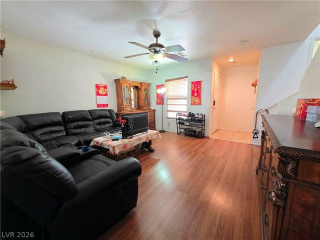 4937 Secret Rock Street, Las Vegas, NV 89122