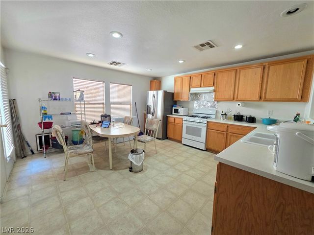4937 Secret Rock Street, Las Vegas, NV 89122