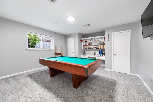 902 S Kaufman Drive, Deer Park, TX 77536