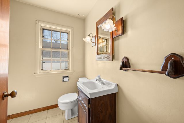 505 Mosedale Street, St. Charles, IL 60174