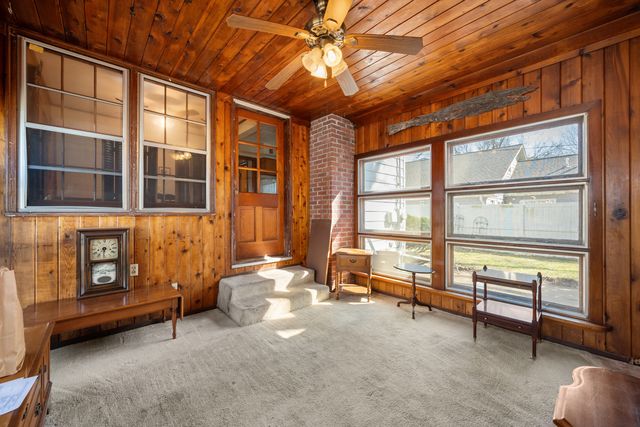 505 Mosedale Street, St. Charles, IL 60174