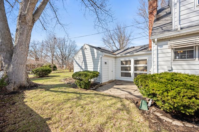 505 Mosedale Street, St. Charles, IL 60174