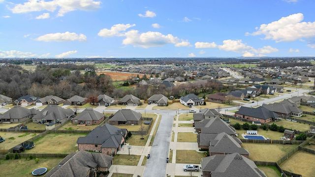 4290 Sussex Cove, Springdale, AR 72762