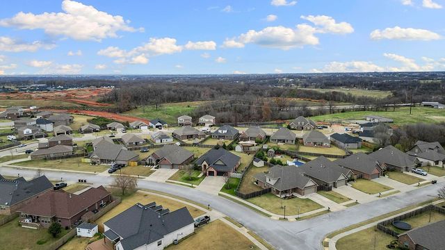 4290 Sussex Cove, Springdale, AR 72762