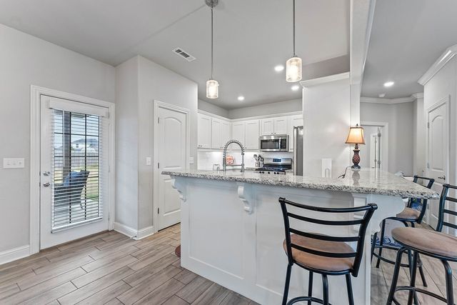 4290 Sussex Cove, Springdale, AR 72762