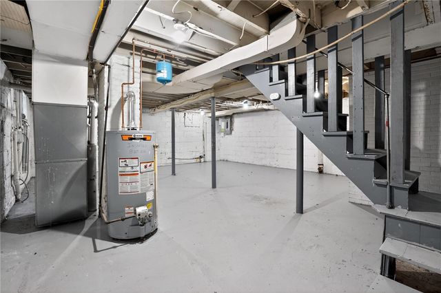 830 Elmwood St, Port Vue, PA 15133