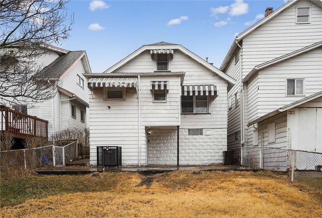 830 Elmwood St, Port Vue, PA 15133