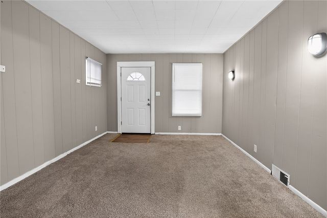 830 Elmwood St, Port Vue, PA 15133