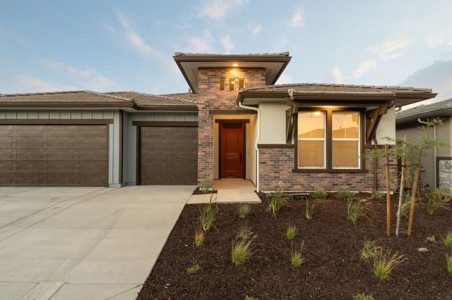 8099 Creek View, Friant, CA 93626