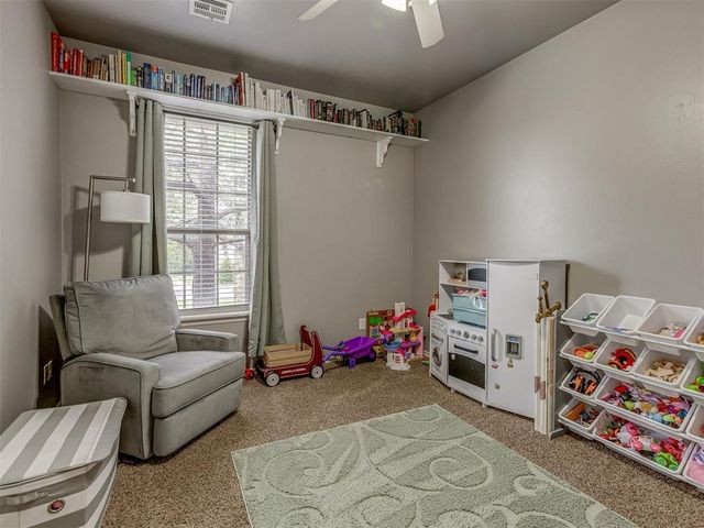 8762 Palermo Drive, Edmond, OK 73034