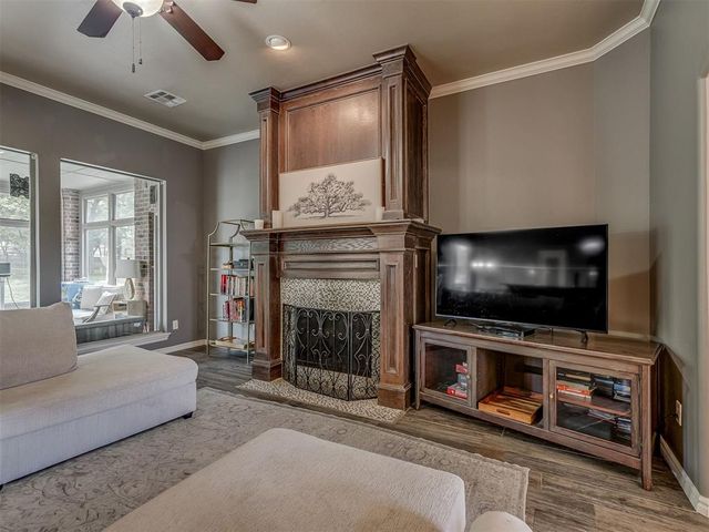 8762 Palermo Drive, Edmond, OK 73034