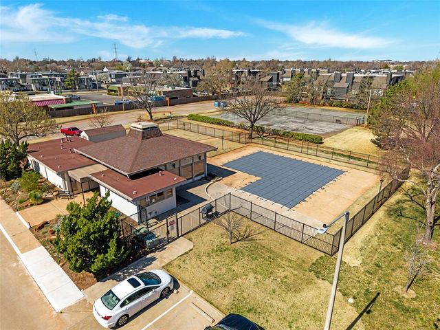 11418 Benttree Circle, Oklahoma City, OK 73120