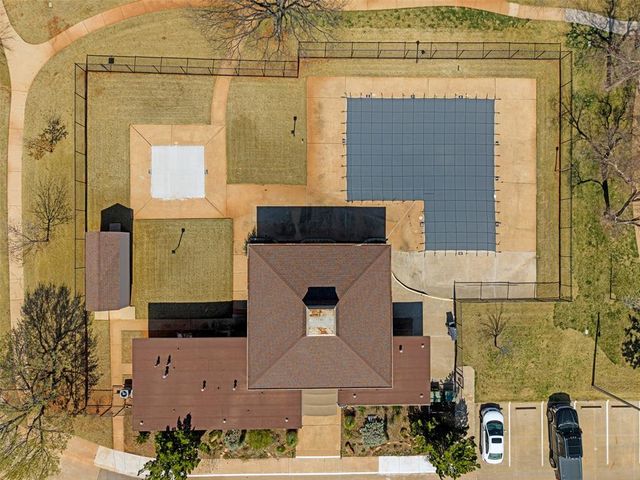 11418 Benttree Circle, Oklahoma City, OK 73120