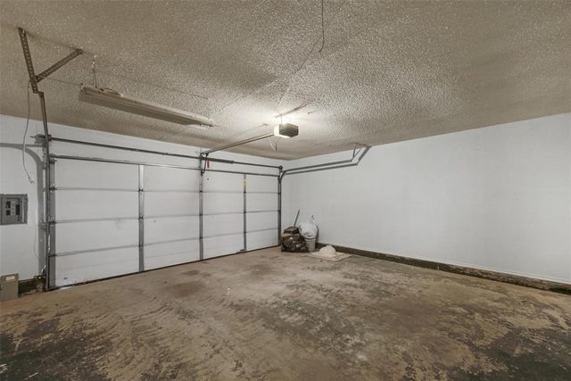 11418 Benttree Circle, Oklahoma City, OK 73120