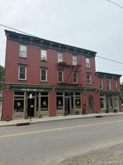 554 Main 1, Beacon, NY 12508