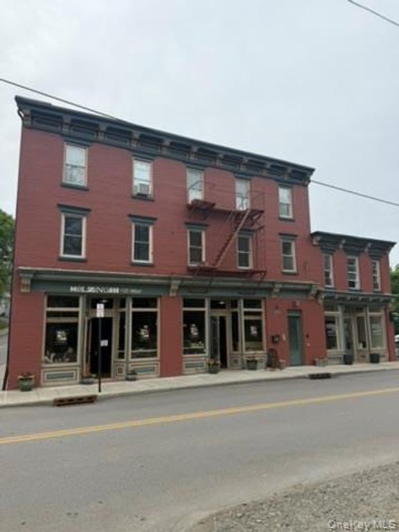 554 Main 1, Beacon, NY 12508