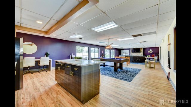 356 Ridge Road R10, South Brunswick, NJ 08810