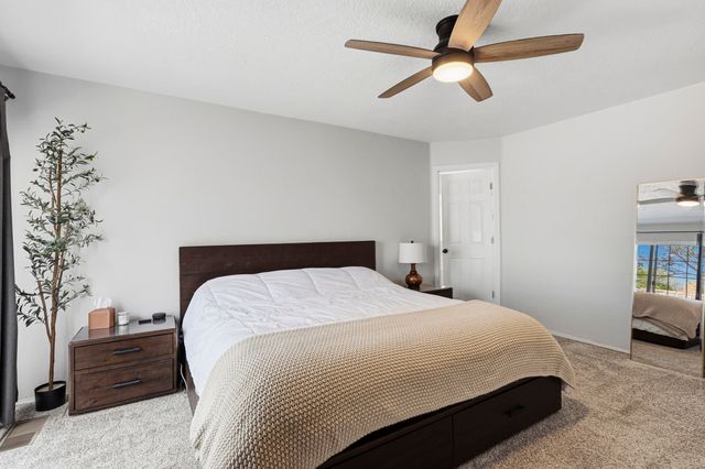 2557 Sandia Loop NE, Rio Rancho, NM 87144