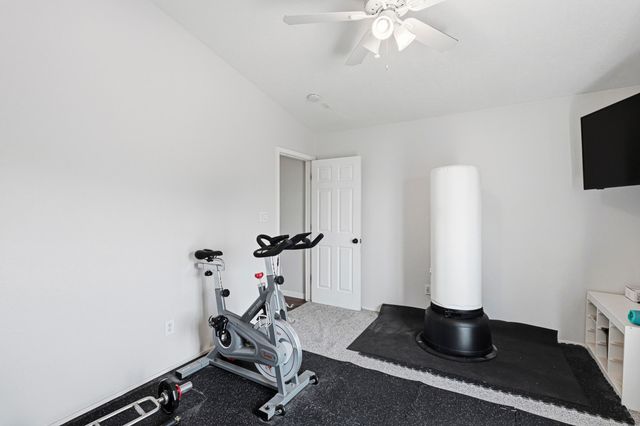 2557 Sandia Loop NE, Rio Rancho, NM 87144