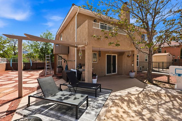 2557 Sandia Loop NE, Rio Rancho, NM 87144