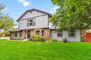 3490 N Creswell Way, Boise, ID 83713