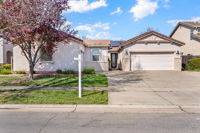 1595 SE Three Rivers Dr, Marysville, CA 95901