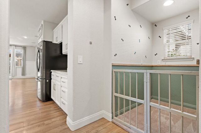 1595 SE Three Rivers Dr, Marysville, CA 95901