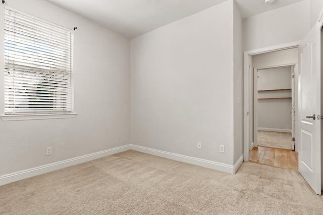 1595 SE Three Rivers Dr, Marysville, CA 95901