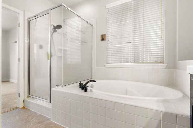 1595 SE Three Rivers Dr, Marysville, CA 95901