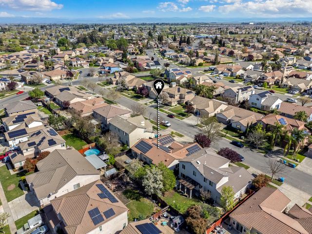 1595 SE Three Rivers Dr, Marysville, CA 95901