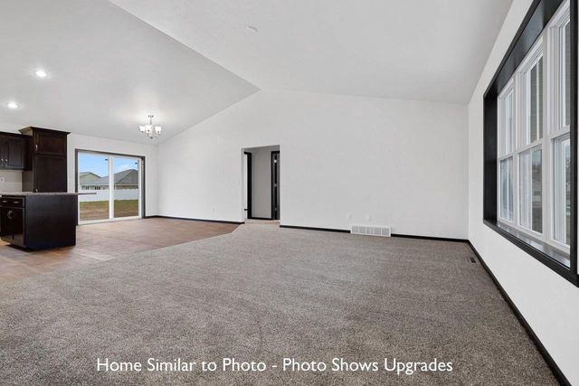 1657 FRONTIER ROAD, Luxemburg, WI 54217