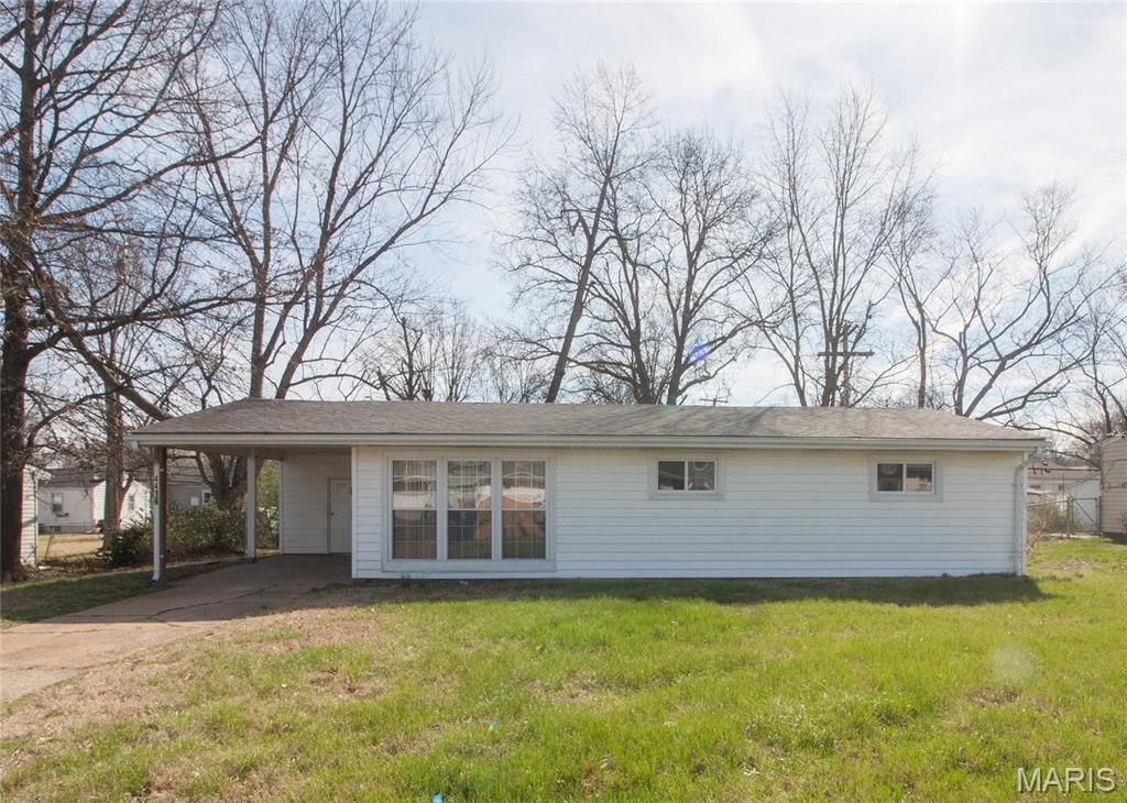 4416 Saint William Court, St Louis, MO 63134