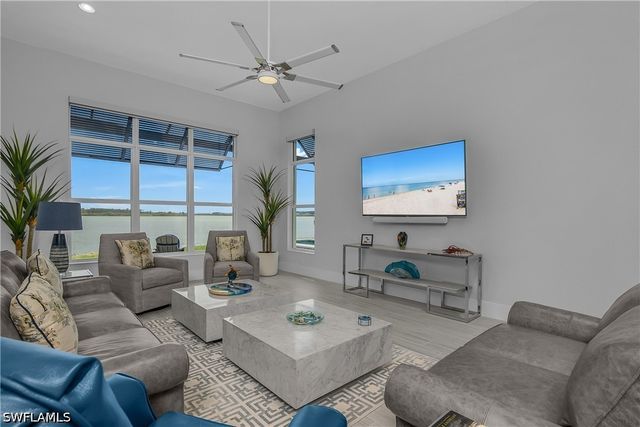 17424 Blue Sapphire DR, Fort Myers, FL 33913