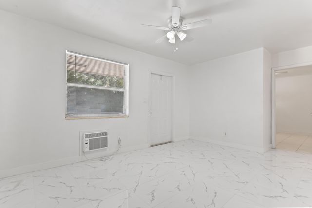 804 NW 2nd Avenue D, Fort Lauderdale, FL 33311