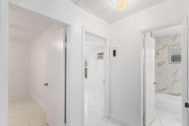 804 NW 2nd Avenue D, Fort Lauderdale, FL 33311