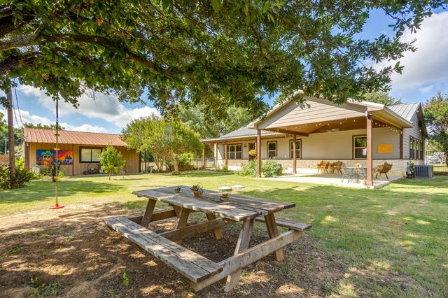 816 Alan Drive, Burleson, TX 76028