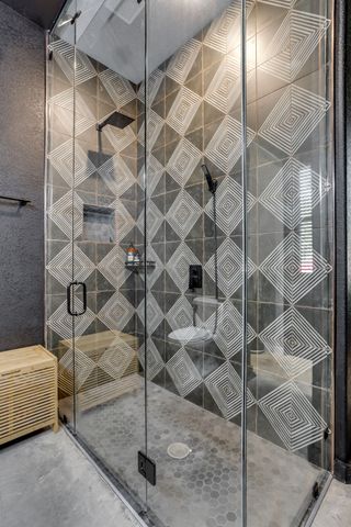 816 Alan Drive, Burleson, TX 76028
