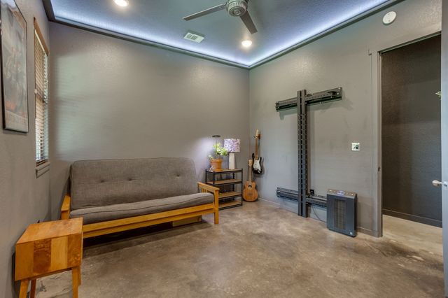 816 Alan Drive, Burleson, TX 76028