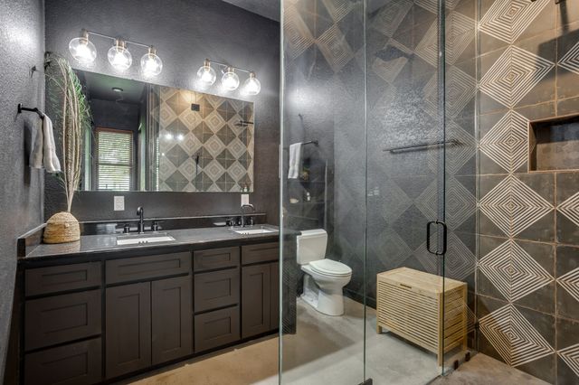 816 Alan Drive, Burleson, TX 76028